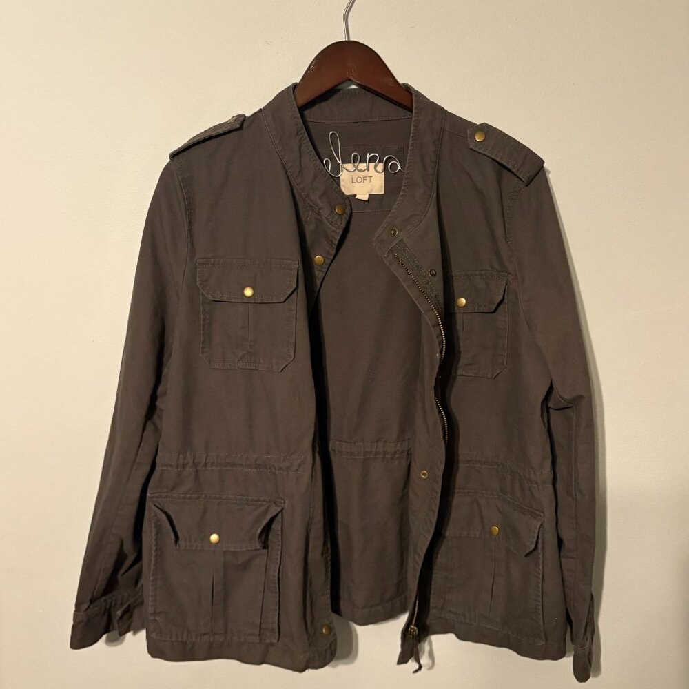 Ann Taylor Loft Size L Grey Utility Jacket